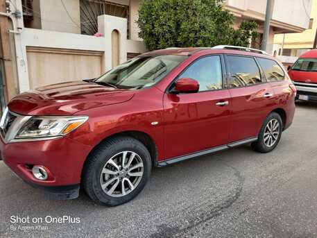 Khobar, Vehicles, Cars & Trucks , SAR 30000,  Nissan Pathfinder,  2014,  Automatic,  183000 KM,