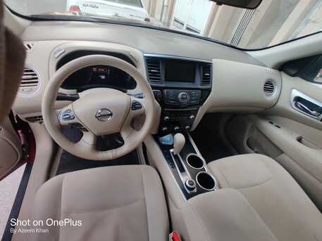 Khobar, Vehicles, Cars & Trucks , SAR 30000,  Nissan Pathfinder,  2014,  Automatic,  183000 KM,