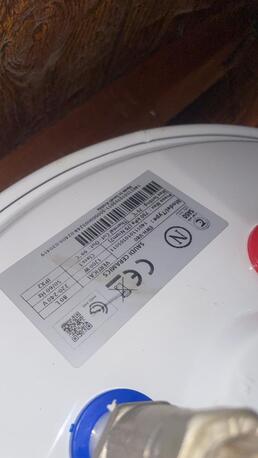 Jubail, Air Conditioners, SAR 3100,  Deep Freezer /Split AC / Water Gyser Like NEW