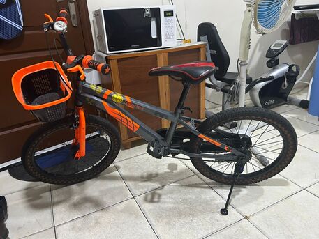 Khobar, Bicycles, SAR 225,  Running Condition Cycle/ Kids Scooter/  And Samsung Kitchen Oven