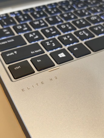 Dammam, Computers, SAR 1399,  Hp Elite X2 (i7_8th_16_512) Detachable Laptop