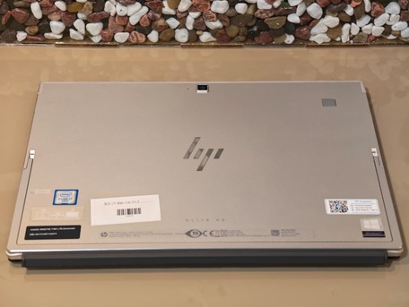 Dammam, Computers, SAR 1399,  Hp Elite X2 (i7_8th_16_512) Detachable Laptop