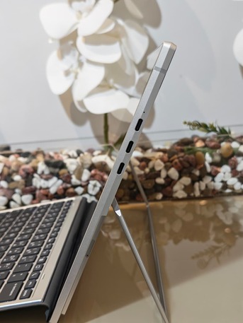 Dammam, Computers, SAR 1399,  Hp Elite X2 (i7_8th_16_512) Detachable Laptop