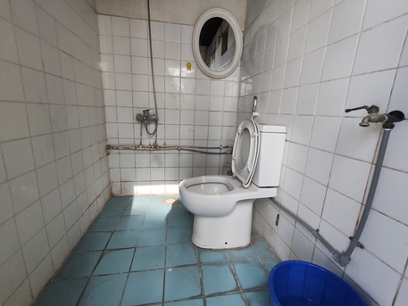 Mahooz, Apartments/Houses, BHD 130/year,  1 BR,  Mahooz:- Rooftop Studio Flat On Rent With Ewa..