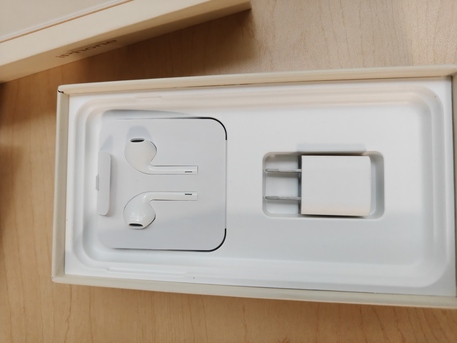 Riyadh, Mobile Phones, SAR 1300,  Iphone 8 Plus 256GB Gold Color