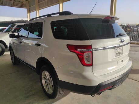 Dammam, Vehicles, Cars & Trucks , SAR 37500,  Ford Explorer,  2013,  Automatic,  285 KM,  Family Car With Good Condition