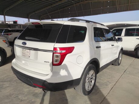 Dammam, Vehicles, Cars & Trucks , SAR 37500,  Ford Explorer,  2013,  Automatic,  285 KM,  Family Car With Good Condition