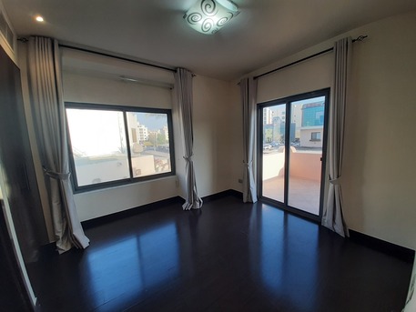 Manama, Villas, BHD 650,  300 Sq. Meter,  LOWBUDGET -3BHK -MAIDROOM -STORE-INCLUSIVE /POOL/GYM