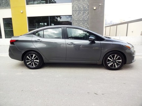 Zinj, Vehicles, Cars & Trucks , BHD 111,  Nissan Sunny,  2021,  Automatic,  68000 KM,  New Shape, Full Option, - Urgent Sale