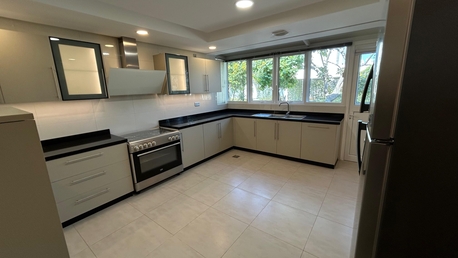 Manama, Apartments/Houses, BHD 900,  3 BR,  Semi-furnished 3 Bedroom Compound Villa For Rent In Salihiya, Burhama