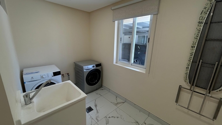 Manama, Apartments/Houses, BHD 900,  3 BR,  Semi-furnished 3 Bedroom Compound Villa For Rent In Salihiya, Burhama