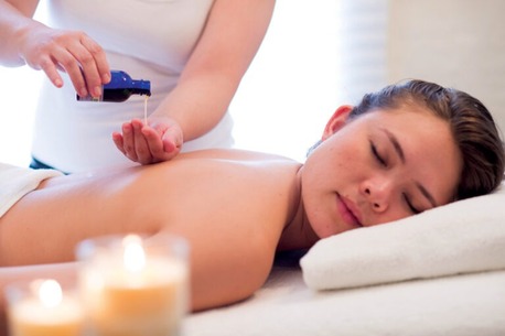 London, Beautician, How Can Treatment Rooms In Exeter Help Grow Your Practice?