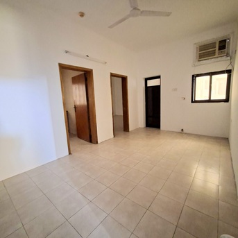 Hoora, Apartments/Houses, BHD 175/month,  1 BR,  Semi Furnished Spacious 1 BHK With Ewa In Hoora,Neat & Clean Flat @ 35547951