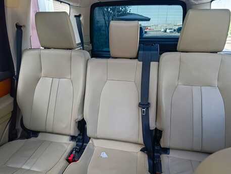 Dammam, Vehicles, Cars & Trucks , SAR 52000,  Land Rover Discovery HSE,  2014,  Automatic,  278000 KM,  Original Paint Maintained By Land Rover Showroom Manager