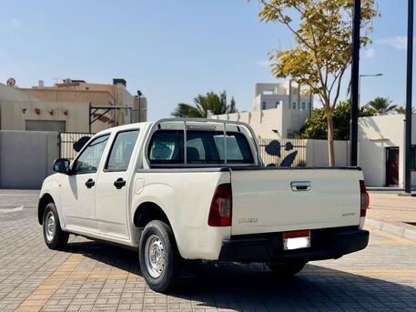 Riffa, Vehicles, Cars & Trucks , BHD 1600,  Isuzu D-MAX,  2008,  Manual,  550000 KM,  DIESEL PICKUP