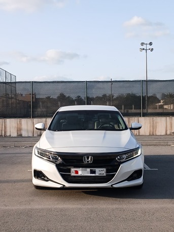 Zinj, Vehicles, Cars & Trucks , BHD 6600,  Honda Accord,  2022,  Automatic,  35000 KM,    LOW MILEAGE CAR FOR SALE