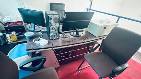 Salmabad, Household Items, BHD 70,  OFFICE TABLE SET FOR SALE IN GOOD CONDITION