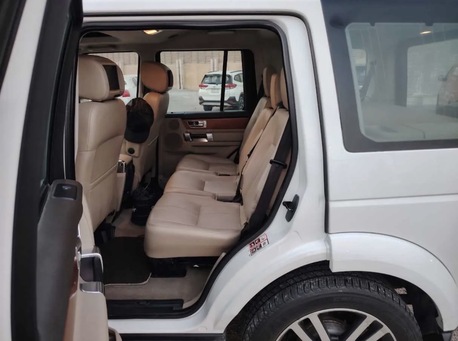 Hofuf, Auto Parts, SAR 70000,  Land Rover LR4 V6 For Sale