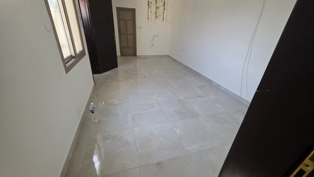 Busaiteen, Apartments/Houses, BHD 200/month,  Studio,  BHD:-200/month UN FURNISHED 1 STUDIO APARTMENT FOR RENT IN BUSAITEEN -: MUNEEB *35041493