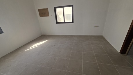 Busaiteen, Apartments/Houses, BHD 150/month,  2 BR,  BHD:-150/month UN FURNISHED 2 BHK APARTMENT FOR RENT IN BUSAITEEN -: MUNEEB *35041493