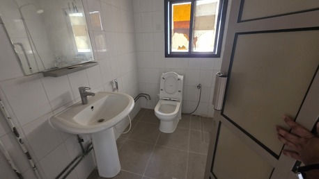 Busaiteen, Apartments/Houses, BHD 150/month,  2 BR,  BHD:-150/month UN FURNISHED 2 BHK APARTMENT FOR RENT IN BUSAITEEN -: MUNEEB *35041493