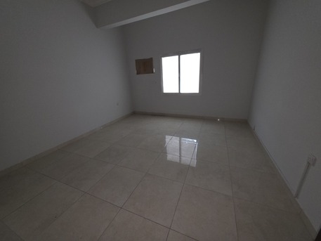 Manama, Apartments/Houses, BHD 150/month,  2 BR,  BHD:-150/month UN FURNISHED 2BHK APARTMENT FOR RENT IN MUHARAQ -: MUNEEB *35041493