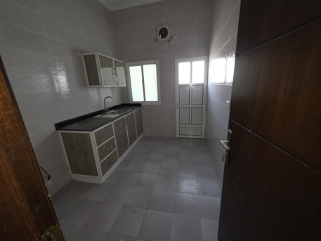 Manama, Apartments/Houses, BHD 150/month,  2 BR,  BHD:-150/month UN FURNISHED 2BHK APARTMENT FOR RENT IN MUHARAQ -: MUNEEB *35041493