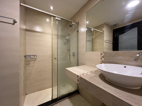 Juffair, Apartments/Houses, BHD 250/month,  Furnished,  1 BR,  90 Sq. Meter,  1-Bedroom Apartment With Pool & Gym &ndash; Al Juffair