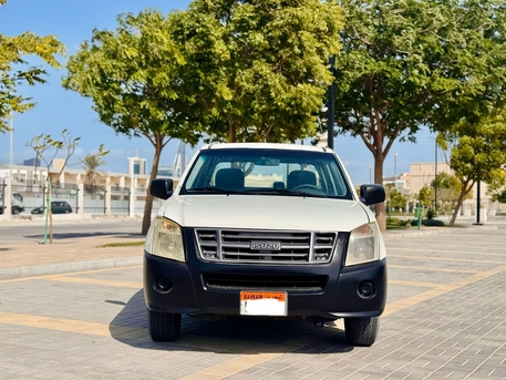 Manama, Vehicles, Cars & Trucks , BHD 1600,  Isuzu D-MAX,  2008,  Manual,  550000 KM,  Call 33662799