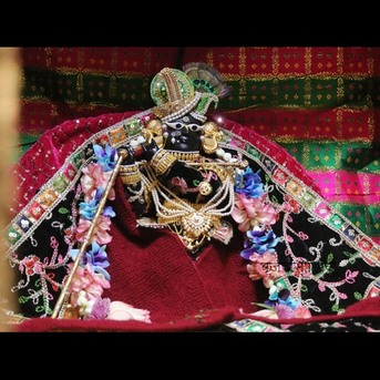 Lucknow, Education, Best Time To Visit Radha Raman Ji Mandir, Vrindavan | Shri Radha Raman Darshan Guide