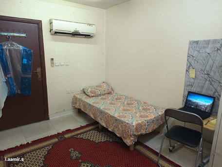 Hara, Rooms for Rent, SAR 1000/month,  Furnished,  ⭐ Furnished Separate Room Available Beside Ramada Hotel, Al Wazarat ⭐