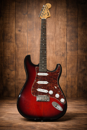 Dammam, Musical Instruments, SAR 890,  Fiery Red Electric Guitar - Stratocaster By Yamaha With Cover