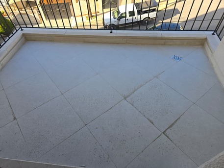 Amman, Apartments/Houses, JOD 10000/year,  3 BR,  160 Sq. Meter,  Semi Furnished Apartment For Rent