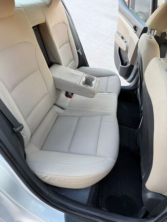 Riyadh, Vehicles, Cars & Trucks , SAR 35000,  Hyundai Elantra,  2017,  Automatic,  280000 KM,