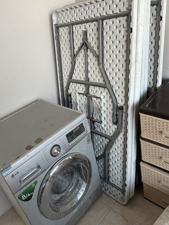 Riffa, Electronics, BHD 1050,  2 Televisions, 5 Computers, 1 Cashier Machine, 1 Oven, 2 Small Printers And 2 Refrigerator