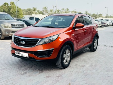 Manama, Vehicles, Cars & Trucks , BHD 2750,  Kia Sportage,  2015,  191000 KM,  Mid Option - SUV - 4 Cylinder