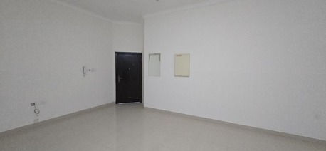 West Riffa, Apartments/Houses, BHD 200/month,  2 BR,  180 Sq. Meter,  Spacious Big 2 BHK Flat For Rent In West Riffa (Exclusive)
