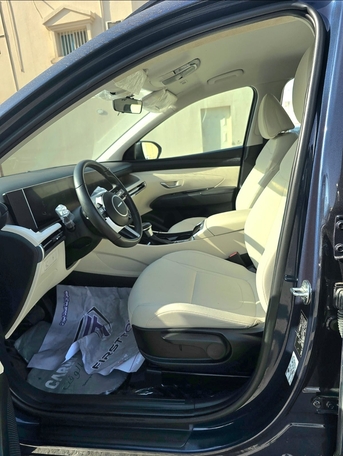 Riyadh, Vehicles, Cars & Trucks , SAR 85000,  HYUNDAI TUCSON / ACCIDENT FREE 2.0  LTERS,  2025,  Automatic,  80500 KM,  SAUDI SPECS / EXPAT MAINTAIN