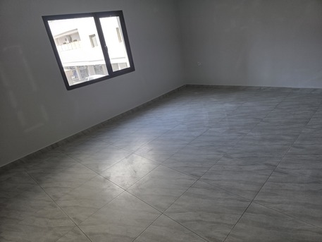 Hidd, Apartments/Houses, BHD 250/month,  Furnished,  2 BR,  BHD:-250/month SEMI FURNISHED 2BHK APARTMENT FOR RENT IN HIDD -:MUNEEB" *35041493