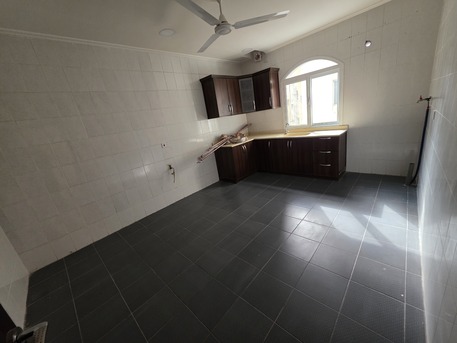 Hidd, Apartments/Houses, BHD 250/month,  3 BR,  BHD:-250/month UN FURNISHED 3BHK APARTMENT FOR RENT IN HIDD -:MUNEEB" *35041493