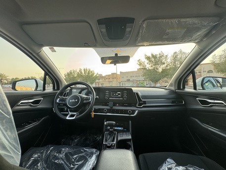 Riyadh, Vehicles, Cars & Trucks , SAR 72000,  Kia Sportage,  2023,  Automatic,  78000 KM,    4x4 In Good Condition