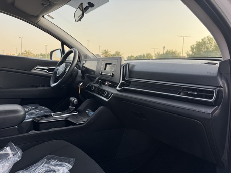 Riyadh, Vehicles, Cars & Trucks , SAR 72000,  Kia Sportage,  2023,  Automatic,  78000 KM,    4x4 In Good Condition