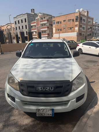 Dammam, Vehicles, Cars & Trucks , SAR 36000,  Isuzu D-MAX,  2014,  Manual,  356322 KM,  ISUZU PICKUP D-MAX Price Negotiable