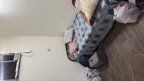 Al Batha, Apartments/Houses, SAR 800/month,  Furnished,  Studio,  Single Room Available For Decent Bachelor In Family Flat