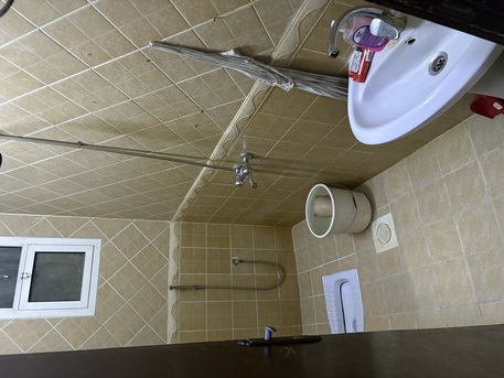 Al Batha, Apartments/Houses, SAR 800/month,  Furnished,  Studio,  Single Room Available For Decent Bachelor In Family Flat