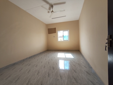 Zinj, Apartments/Houses, BHD 180/year,  1 BR,  Zinj:- 1Bhk Unfurnished Flat On Rent With Ewa.
