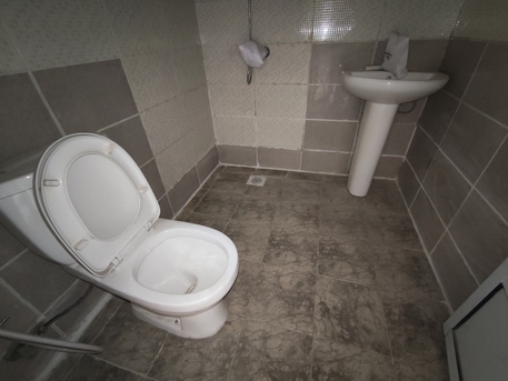 Zinj, Apartments/Houses, BHD 180/year,  1 BR,  Zinj:- 1Bhk Unfurnished Flat On Rent With Ewa.