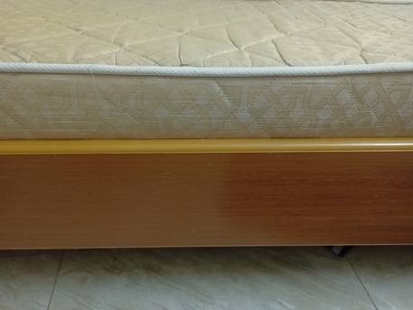 Salmaniya, Furniture, BHD 15,  Single Cot And Matress With Side Table