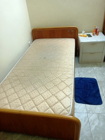 Salmaniya, Furniture, BHD 15,  Single Cot And Matress With Side Table