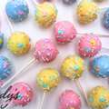 Handcrafted Flower Cake Pops For Easter & Spring Celebrations